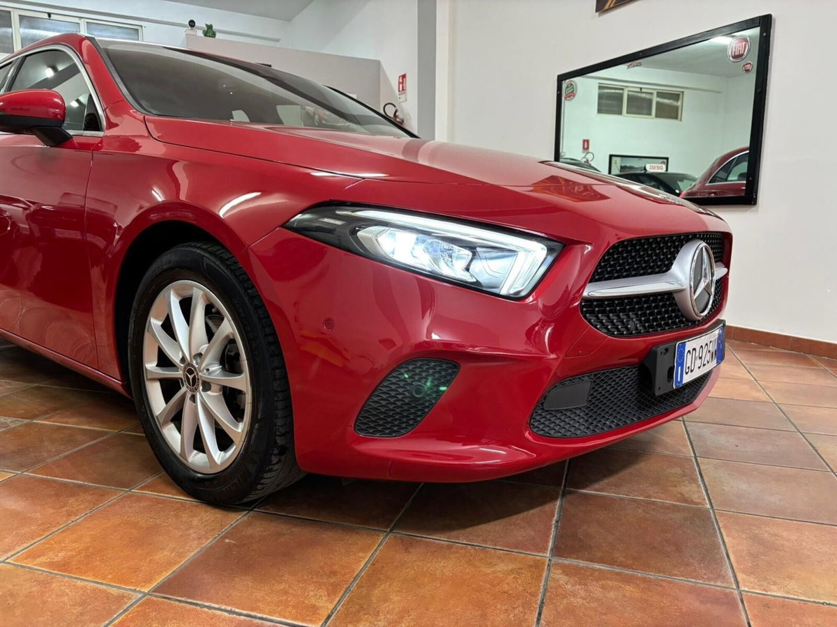 Mercedes-Benz Classe A 180 Sport (2)