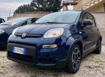 Fiat Panda 1.0 FireFly S&S Hybrid City Cross usata