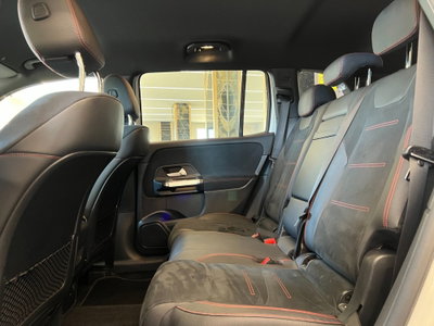 Mercedes-Benz GLB 200 d Automatic Premium (11)