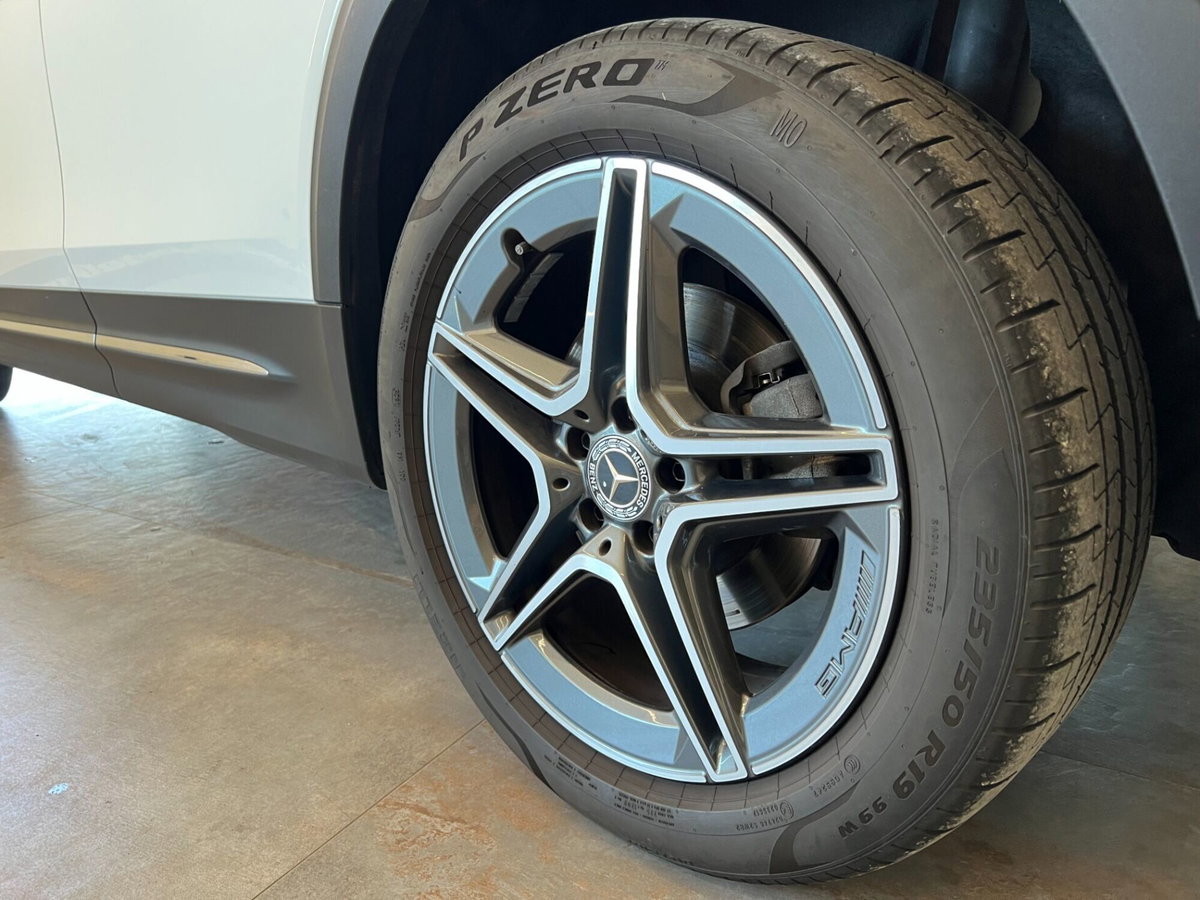 Mercedes-Benz GLB 200 d Automatic Premium (7)