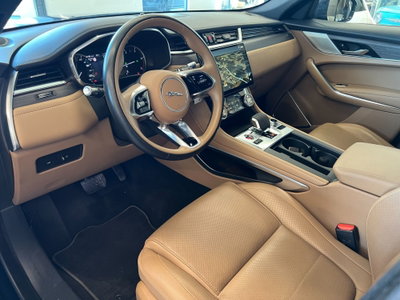 Jaguar F-Pace 2.0 D 204 CV AWD aut. R-Dynamic SE (8)