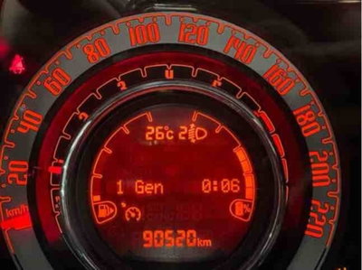 Fiat 500 1.0 Hybrid Connect (12)