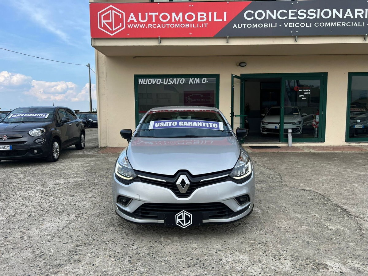 Renault Clio dCi 8V 90 CV EDC 5 porte Moschino Zen