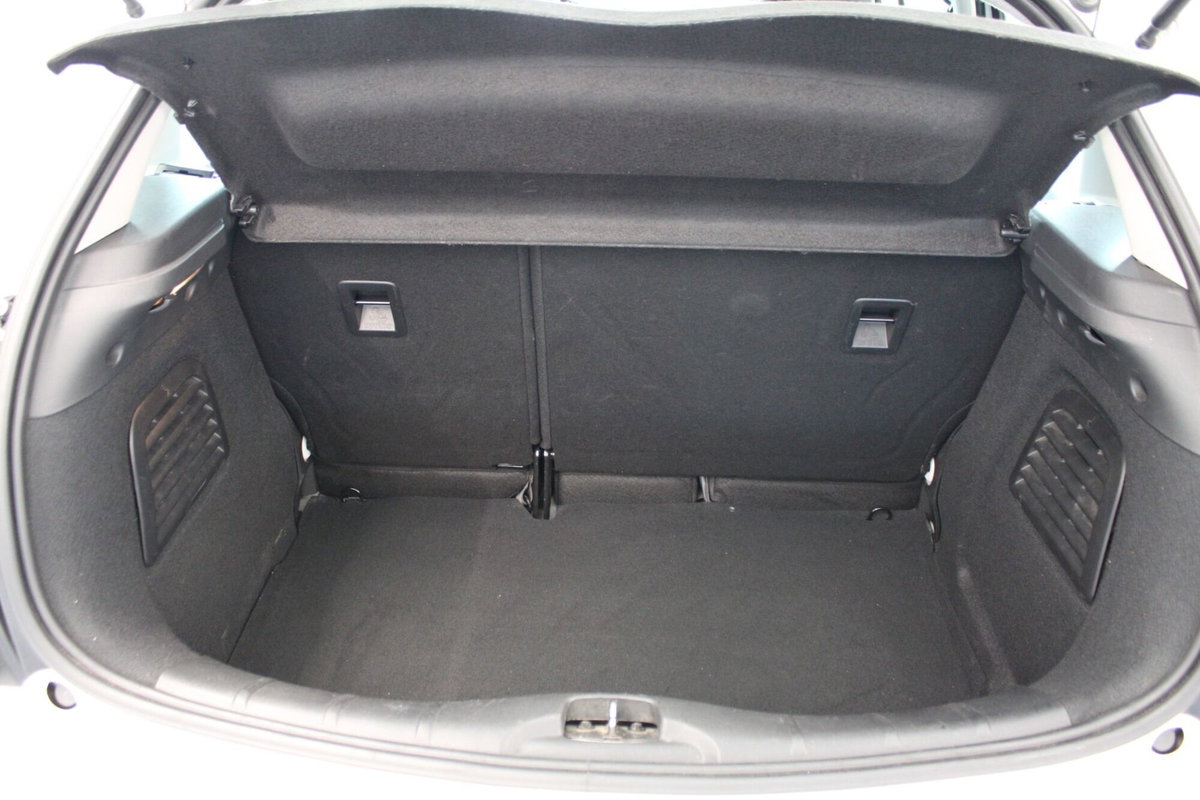 Citroen C3 1.0 VTi 68 Attraction (10)
