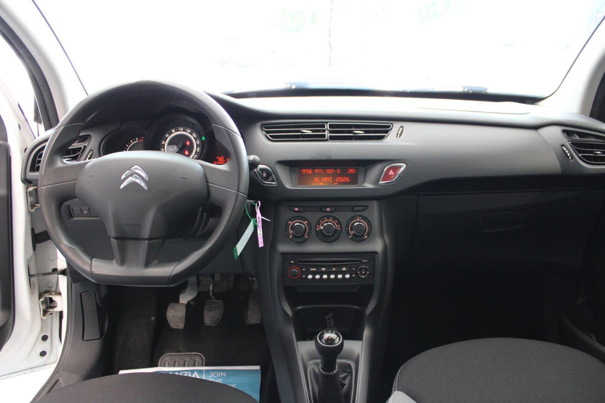 Citroen C3 1.0 VTi 68 Attraction (6)