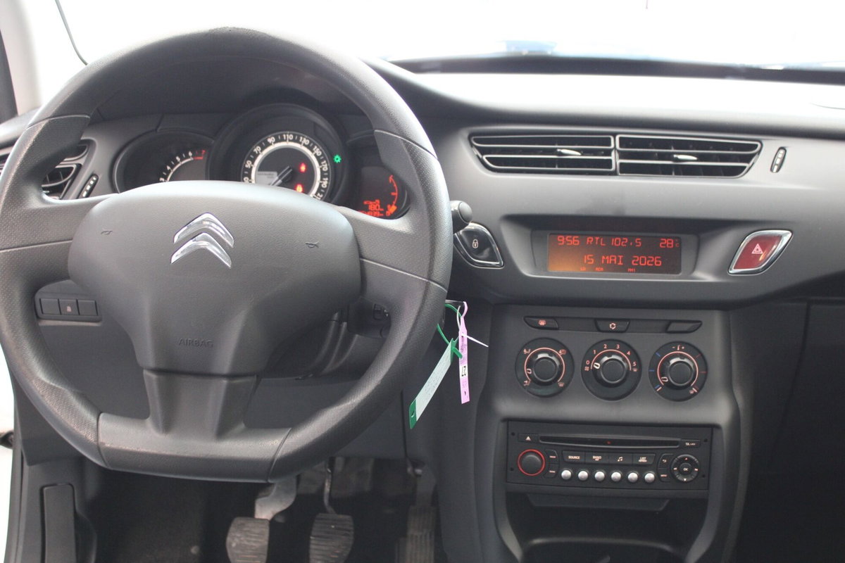 Citroen C3 1.0 VTi 68 Attraction (7)
