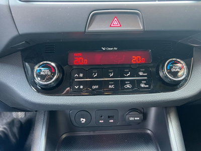 Kia Sportage 1.7 CRDI VGT 2WD high tech (17)