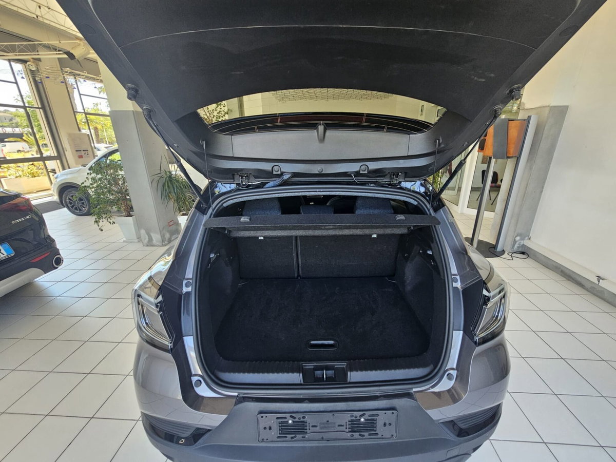 Renault Captur TCe 90 CV Techno (15)