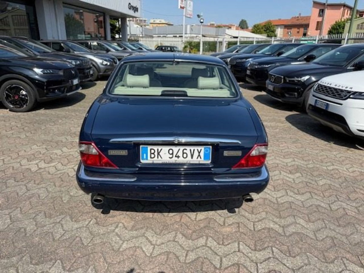 Jaguar XJ 4.0 cat Executive (6)