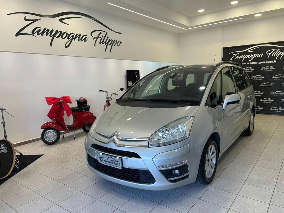 Citroen C4 Picasso 1.6 HDi 110 FAP Exclusive (2)