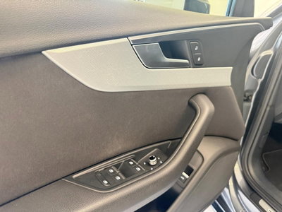 Audi A4 Avant 2.0 TDI 190 CV S tronic quattro edition (13)