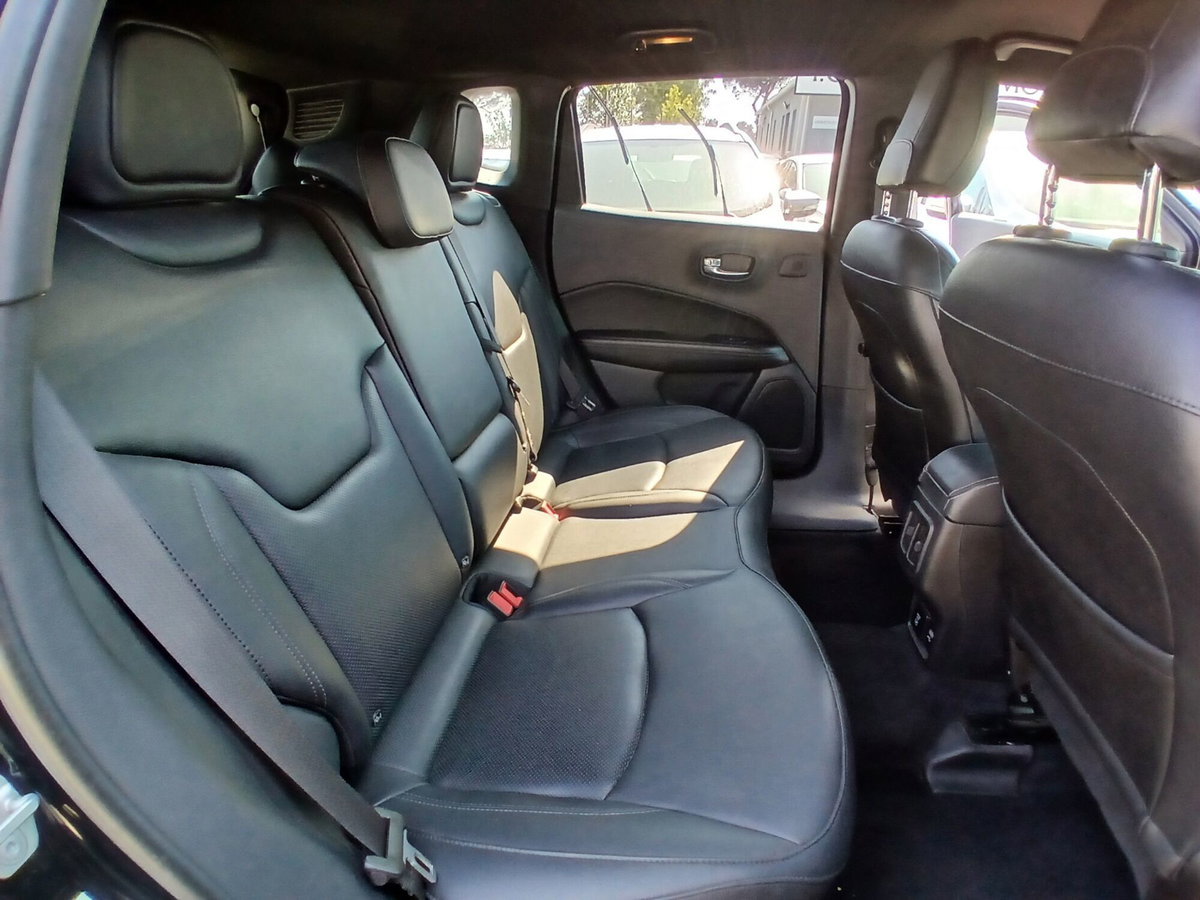 Jeep Compass 1.3 Turbo T4 2WD Business (17)