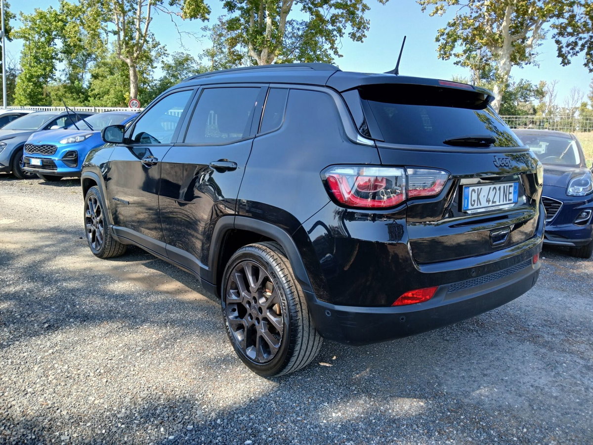 Jeep Compass 1.3 Turbo T4 2WD Business (3)