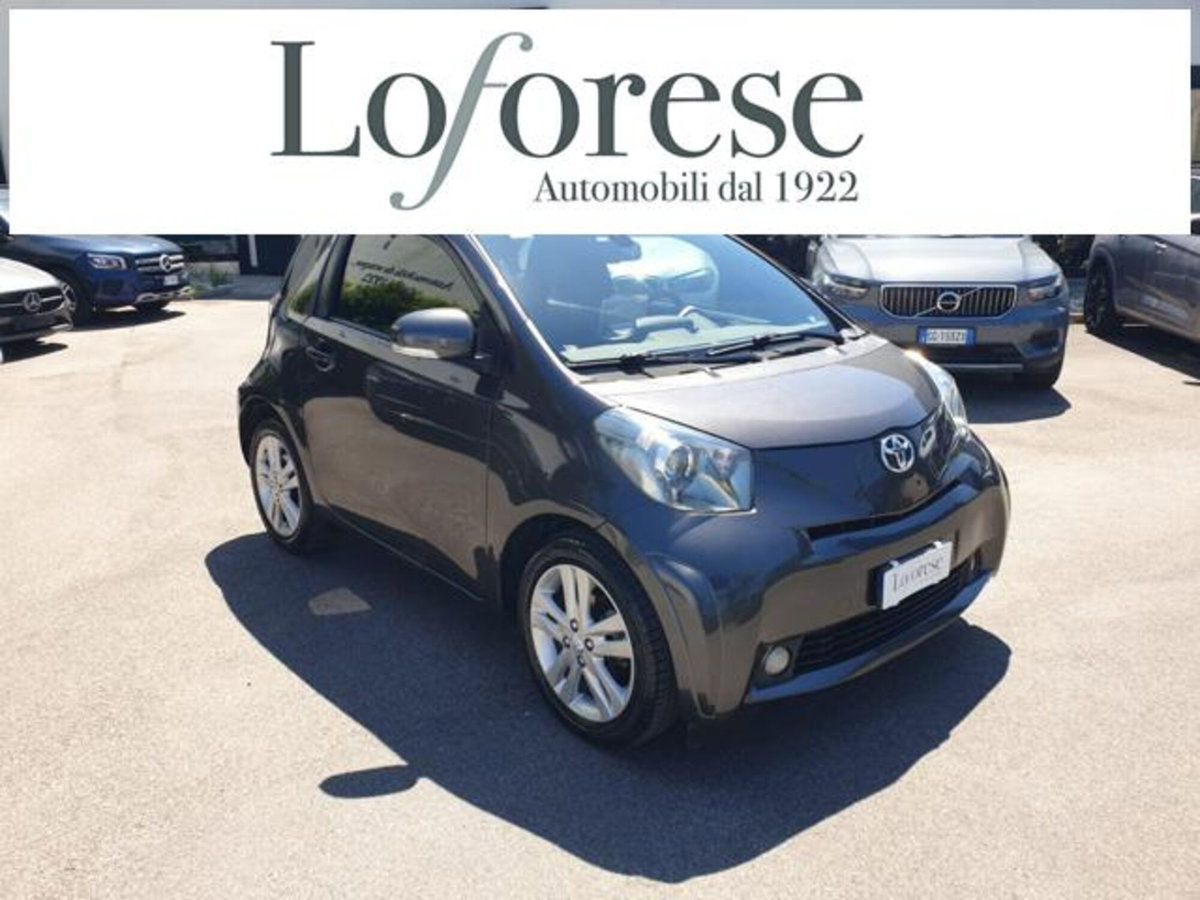 Toyota iQ 1.3 Executive (2)