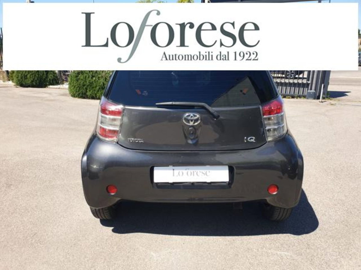 Toyota iQ 1.3 Executive (4)