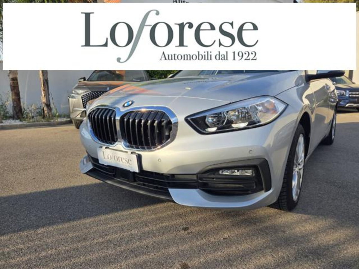 BMW Serie 1 116d 2.0 116CV cat 5 porte Attiva DPF (2)