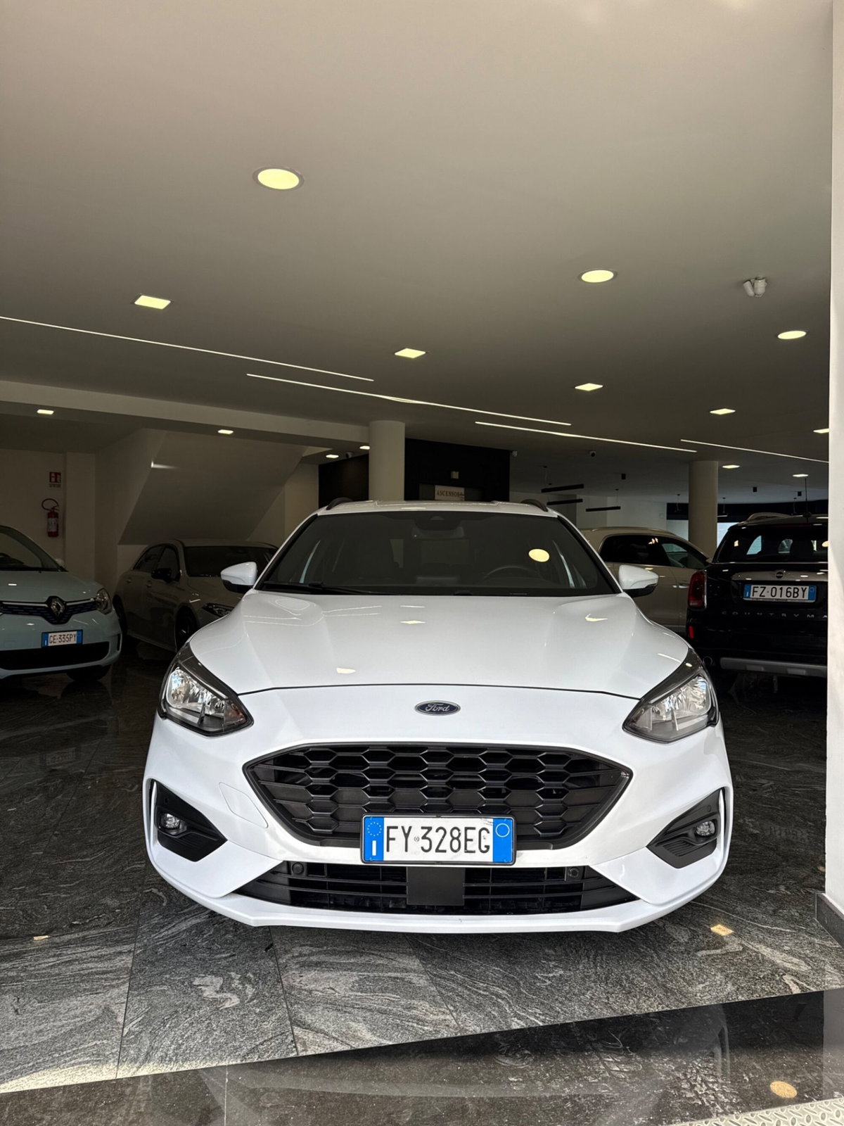 Ford Focus Station Wagon 1.5 TDCi 120 CV Start&Stop Pow. SW ST Line Business (6)