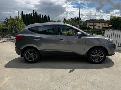Hyundai ix35 1.7 CRDi 2WD Xpossible (2)