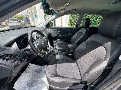 Hyundai ix35 1.7 CRDi 2WD Xpossible (9)