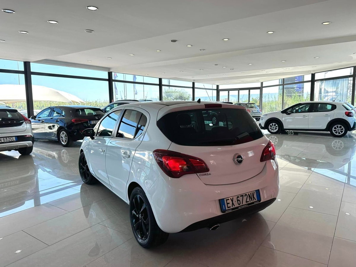 Opel Corsa 1.4 90CV GPL Tech 5 porte b-Color (2)