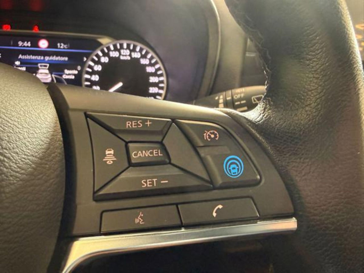 Nissan Juke 1.6 hev N-Connecta (15)