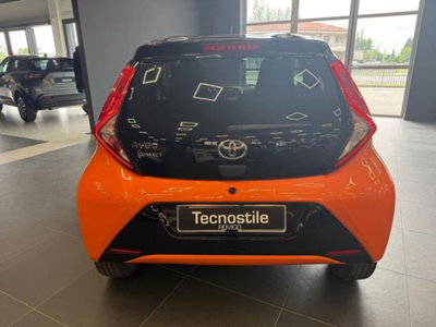 Toyota Aygo Connect 1.0 VVT-i 72 CV 5 porte x-cite (5)