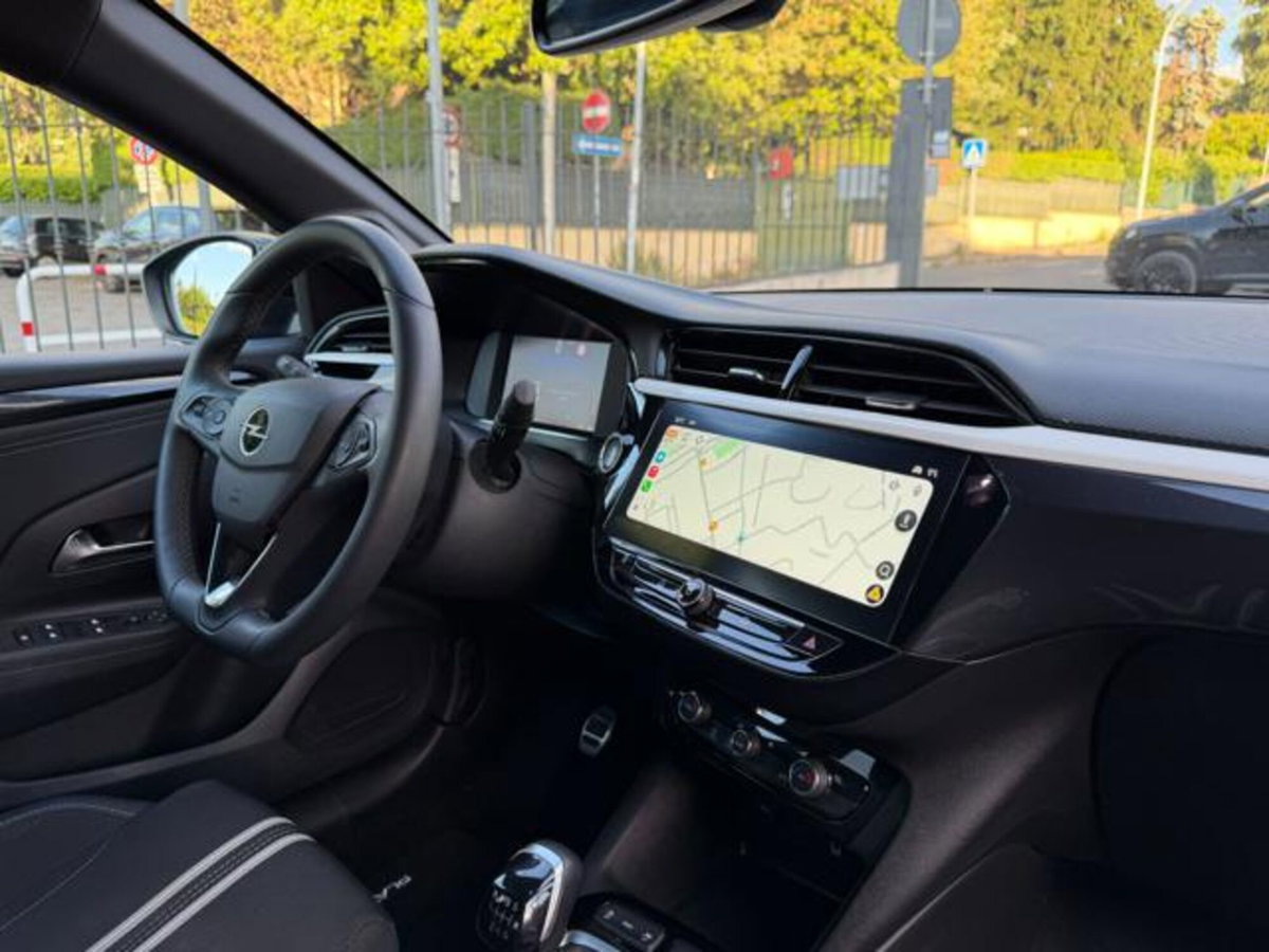Opel Corsa 1.2 100 CV GS Line (11)