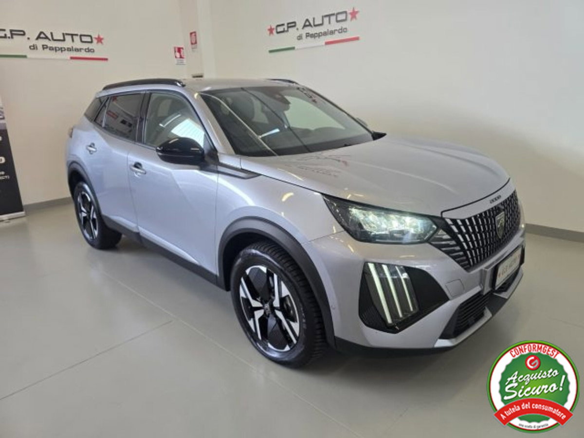 Peugeot 2008 1.2 hybrid Allure 145cv e-dcs6 (3)