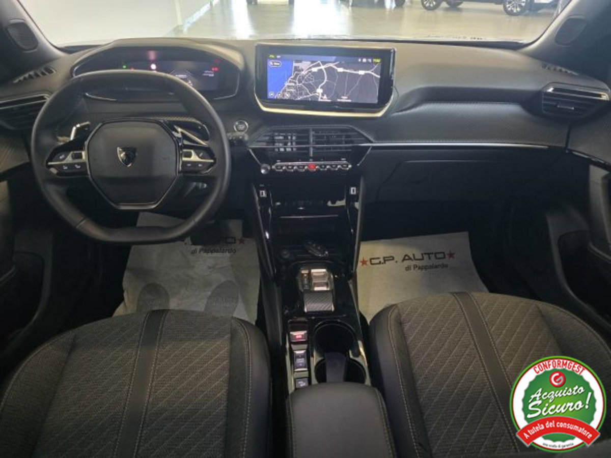 Peugeot 2008 1.2 hybrid Allure 145cv e-dcs6 (9)