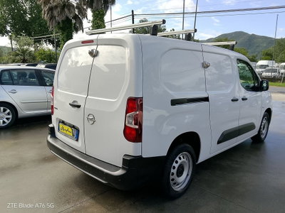 Opel Combo Furgone Cargo 1.5 Diesel 100CV S&S PL-DC 850kg Essentia (3)