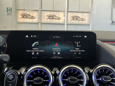 Mercedes-Benz GLA SUV 200 d AMG Line Premium Plus 4matic auto (11)