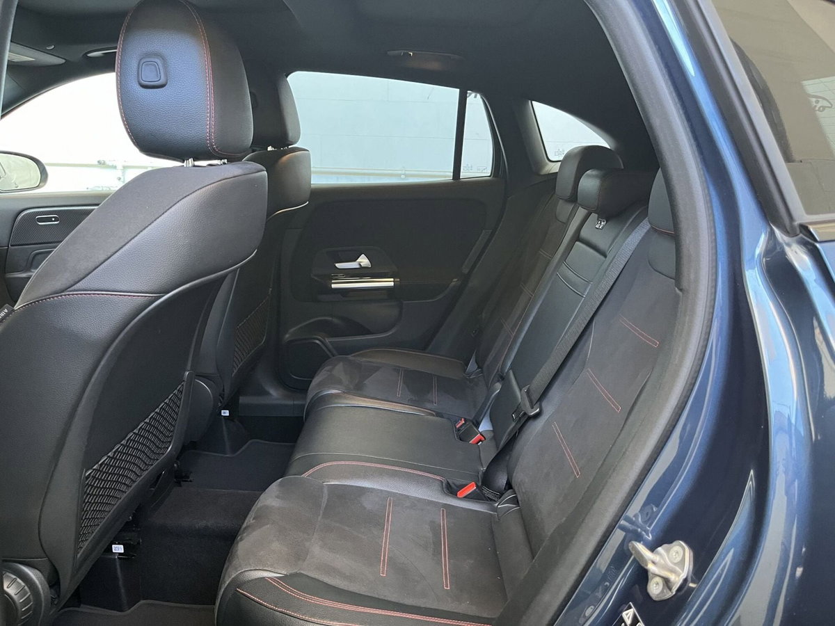 Mercedes-Benz GLA SUV 200 d AMG Line Premium Plus 4matic auto (8)