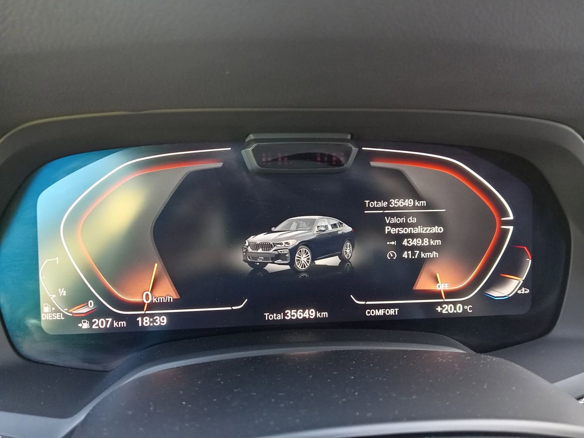 BMW X6 xDrive30d 48V Msport (2)