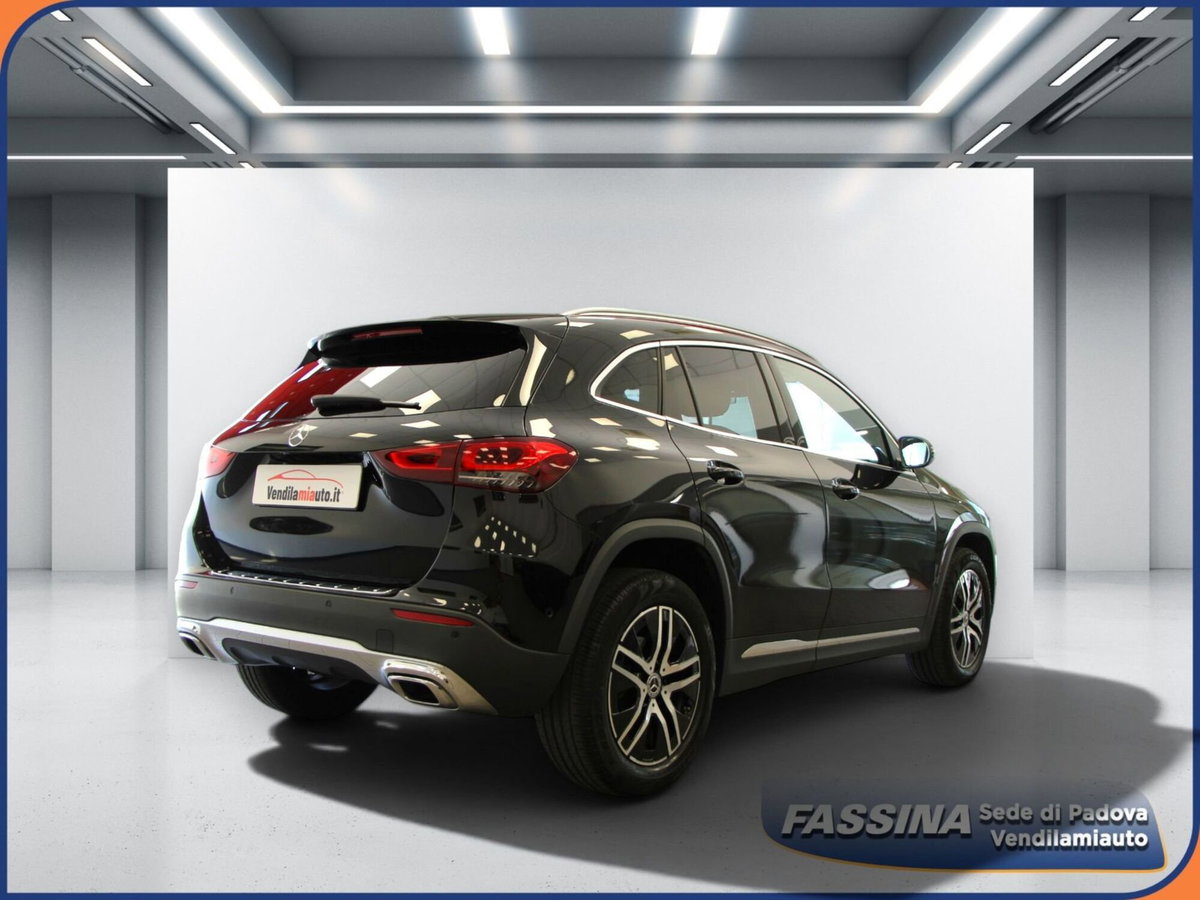 Mercedes-Benz GLA SUV 180 d Automatic Sport Plus (6)