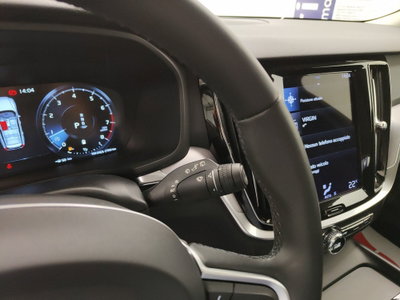 Volvo V60 B3 Geartronic Momentum Business N1 (19)