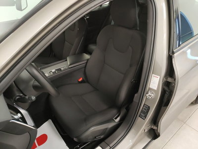 Volvo V60 B3 Geartronic Momentum Business N1 (4)