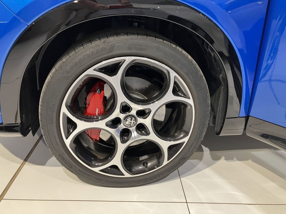 Alfa Romeo Tonale 1.5 hybrid Veloce 160cv tct7 (17)