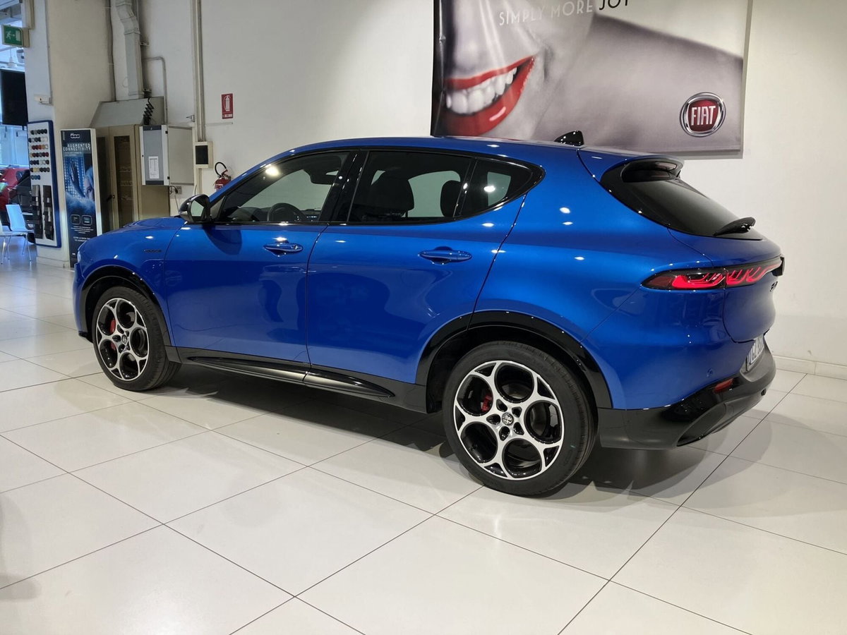Alfa Romeo Tonale 1.5 hybrid Veloce 160cv tct7 (4)