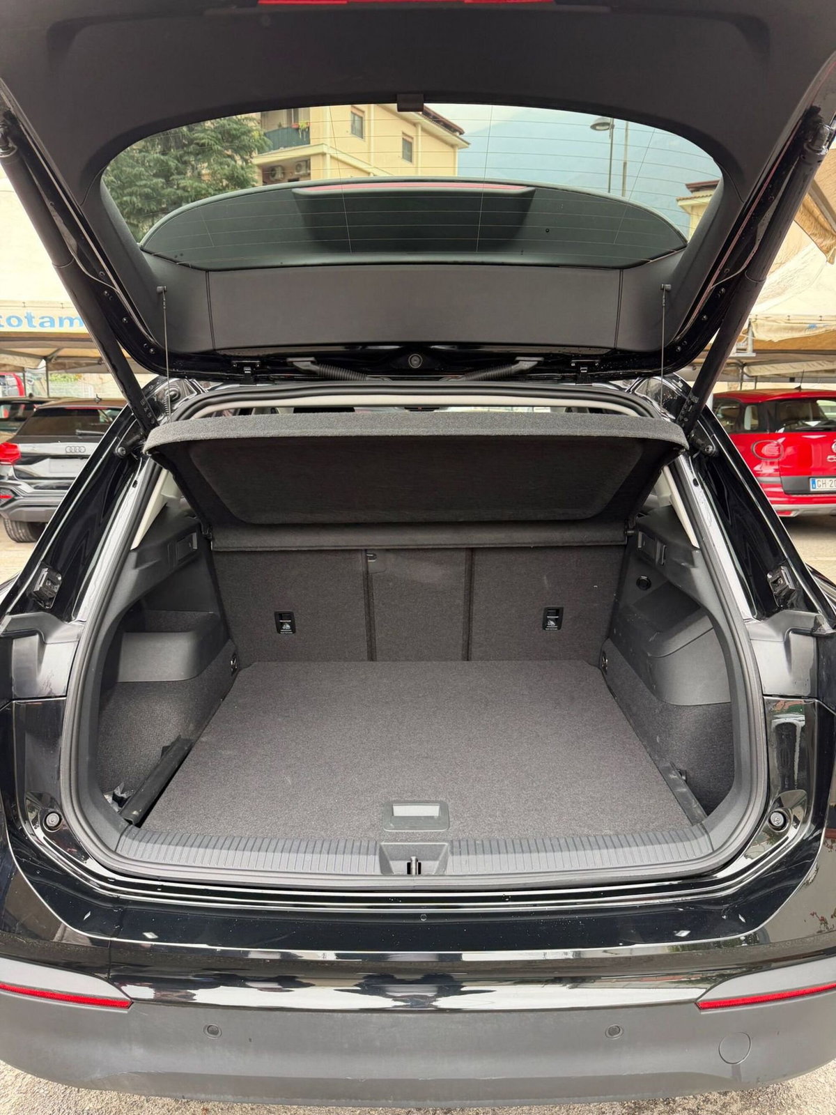 Volkswagen Tiguan 2.0 tdi R-Line 4motion 193cv dsg (10)