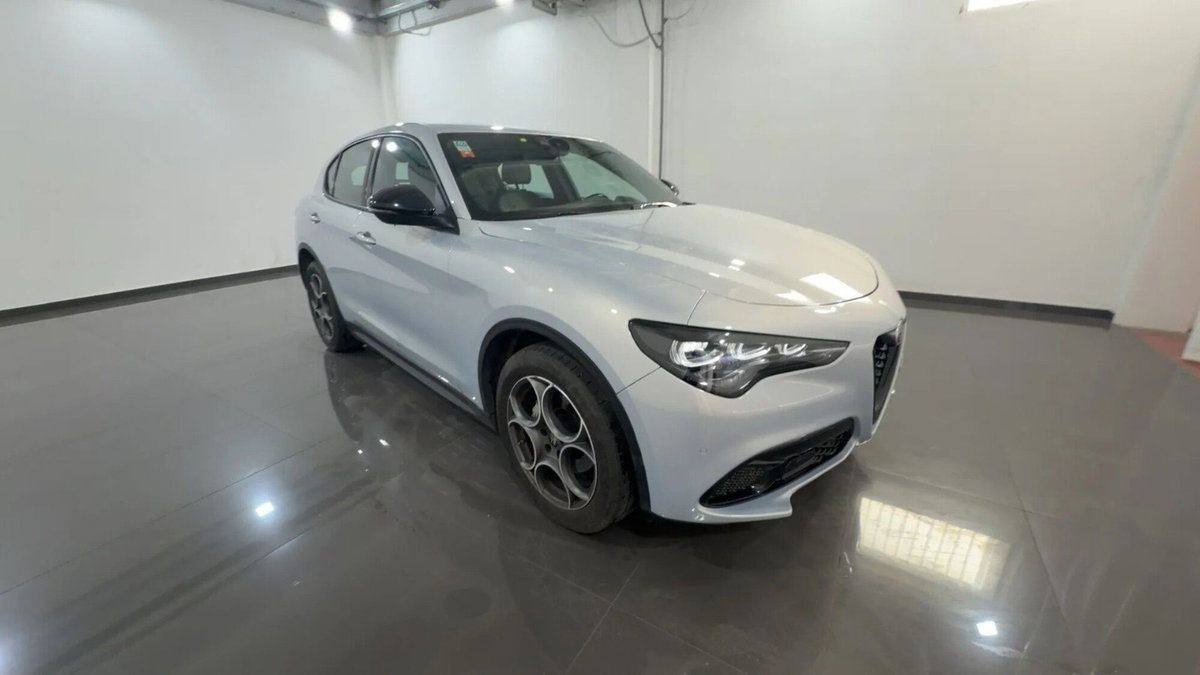 Alfa Romeo Stelvio Stelvio 2.2 Turbodiesel 160 CV AT8 RWD Super Business