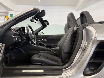 Porsche 718 Boxster  Boxster 2.0 T (11)