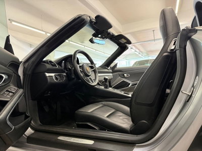 Porsche 718 Boxster  Boxster 2.0 T (12)