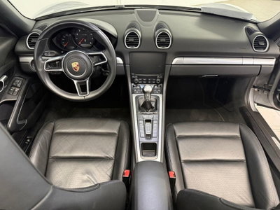 Porsche 718 Boxster  Boxster 2.0 T (8)