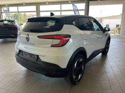 Renault Captur 1.2 eco-g Techno 120cv (6)