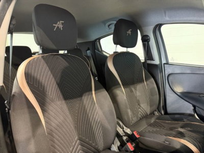 Lancia Ypsilon 1.2 69 CV 5 porte GPL Alberta Ferretti (13)