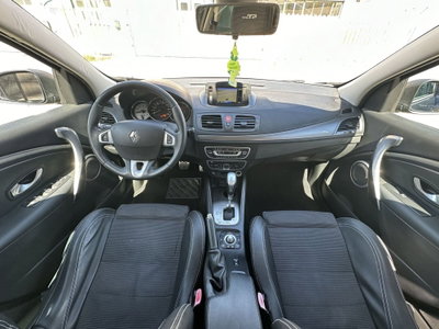 Renault Mégane Cabrio 1.5 dCi 110CV EDC Luxe (10)