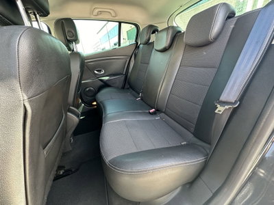 Renault Mégane Cabrio 1.5 dCi 110CV EDC Luxe (13)