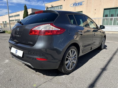 Renault Mégane Cabrio 1.5 dCi 110CV EDC Luxe (6)