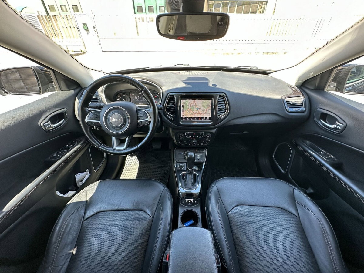 Jeep Compass 1.3 T4 190CV PHEV AT6 4xe Limited (10)