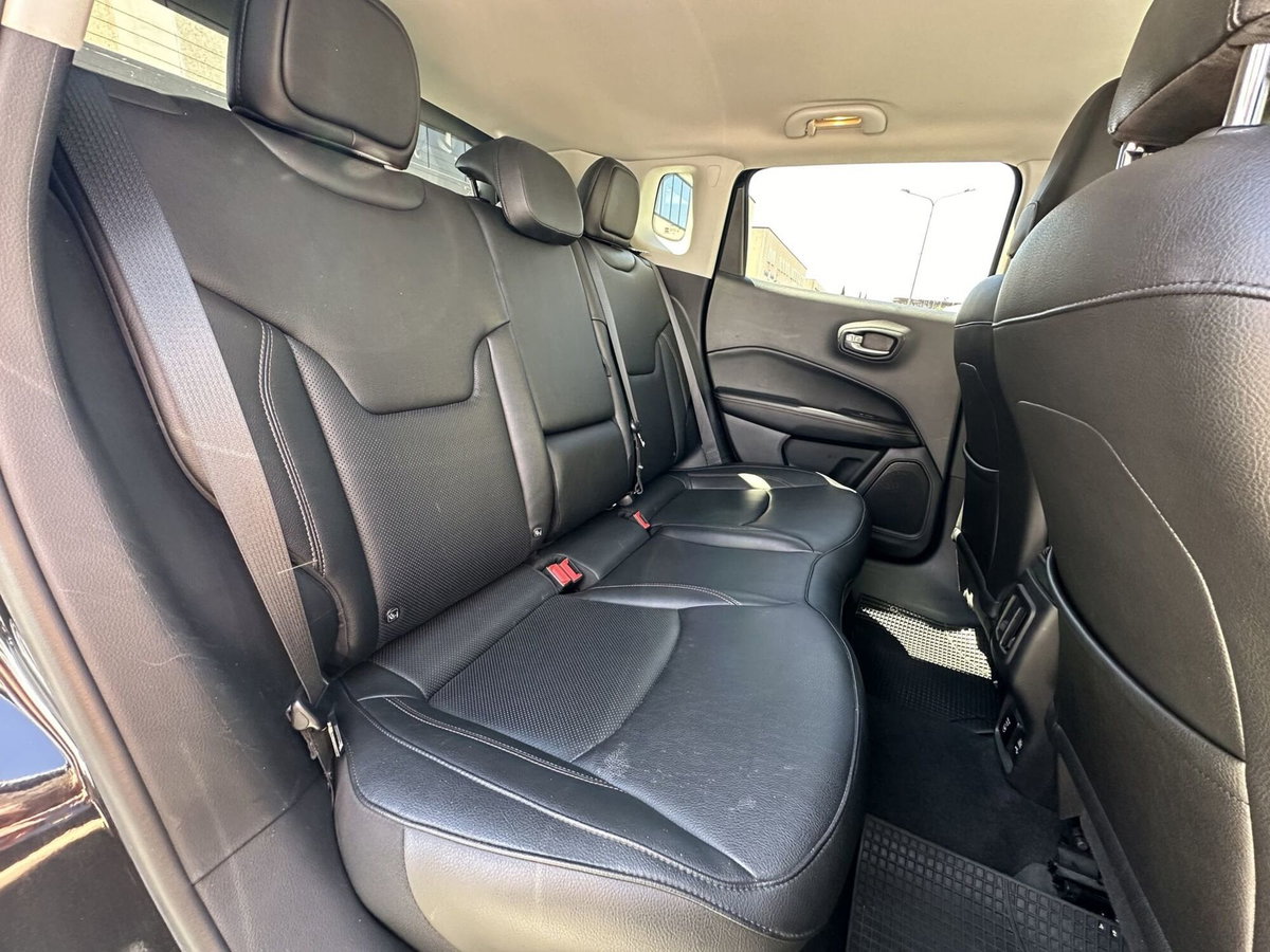 Jeep Compass 1.3 T4 190CV PHEV AT6 4xe Limited (14)